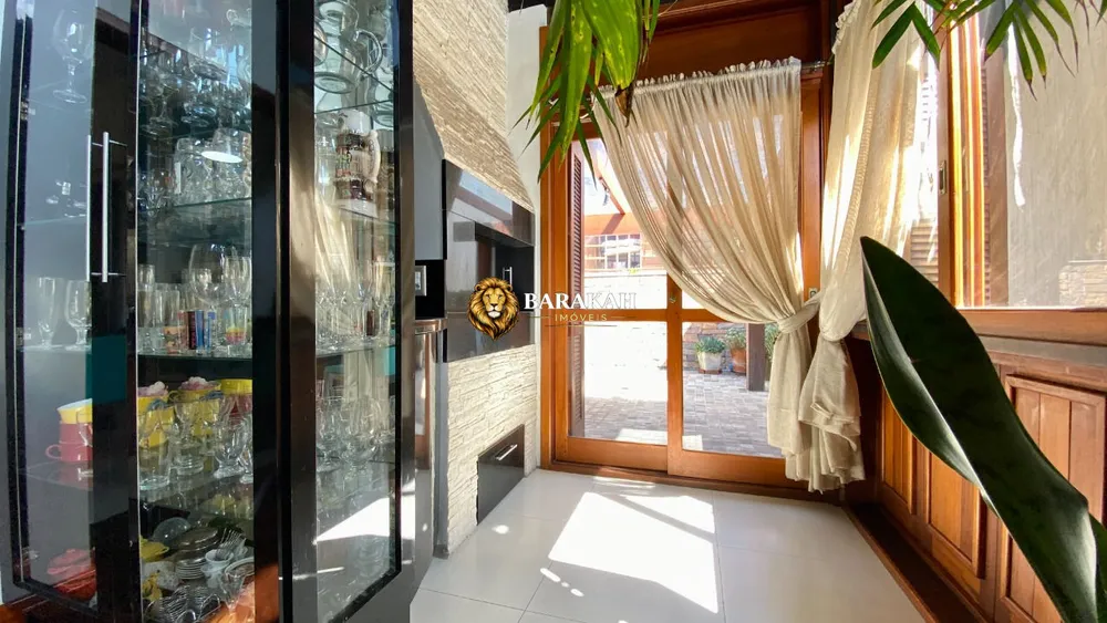 Casa, 3 quartos, 217 m² - Foto 14