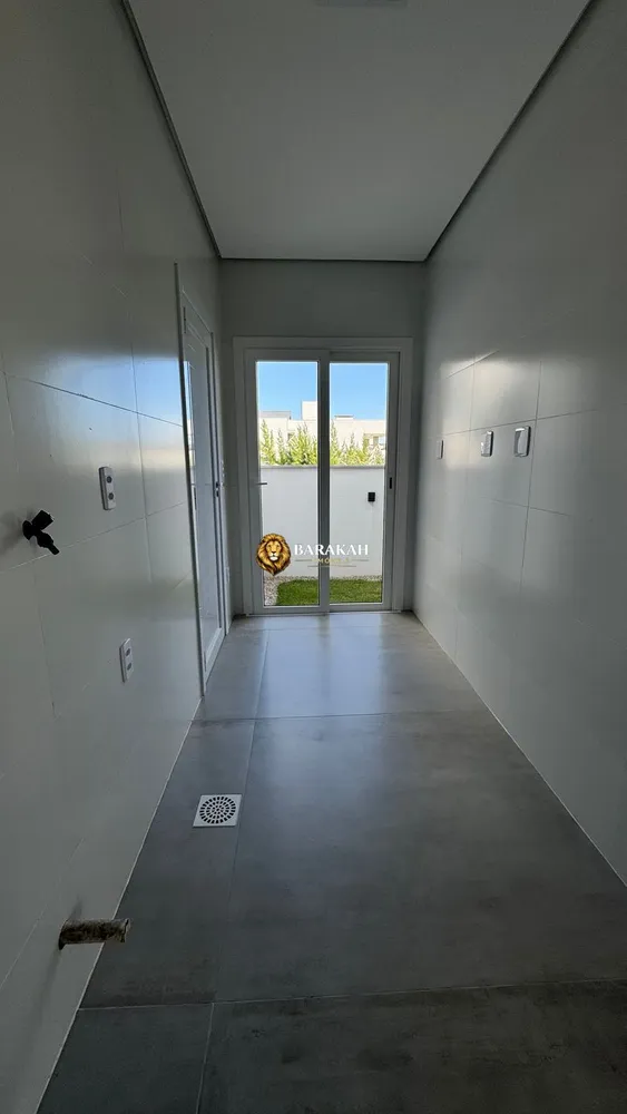 Casa, 3 quartos, 207 m² - Foto 4
