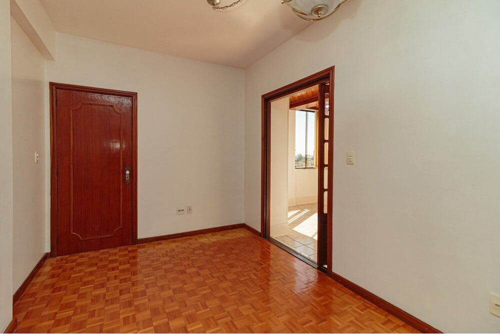 Cobertura à venda com 3 quartos, 214m² - Foto 9