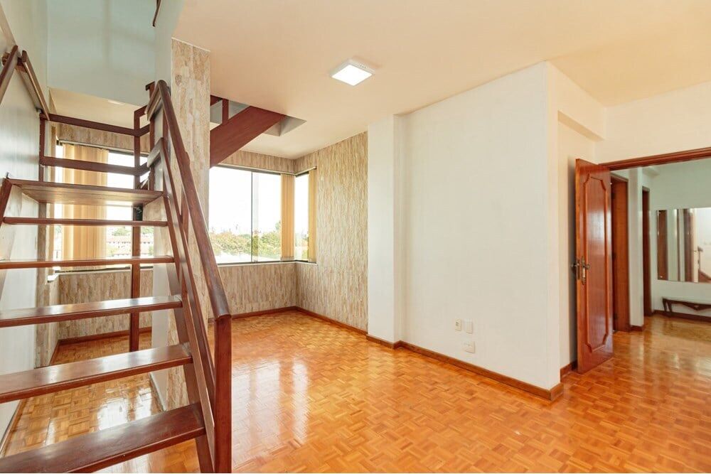 Cobertura à venda com 3 quartos, 214m² - Foto 1