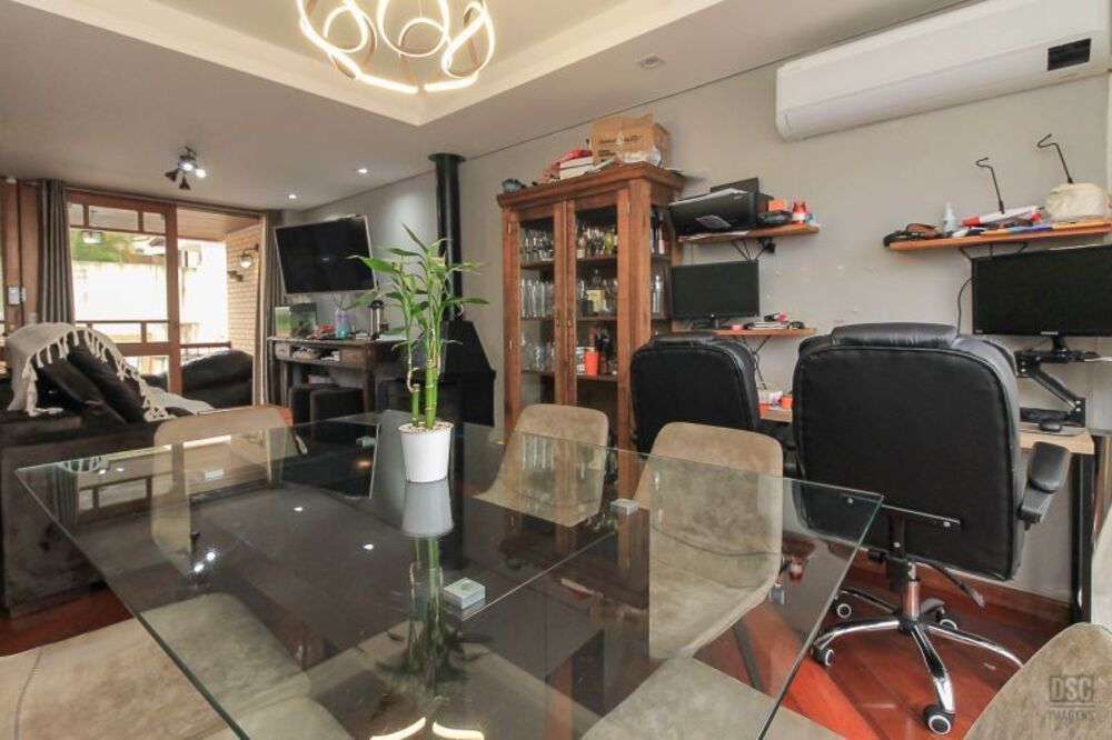 Casa à venda com 3 quartos, 183m² - Foto 4