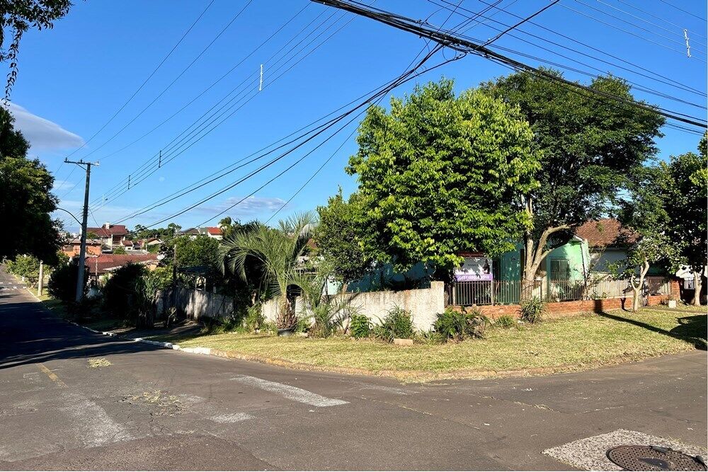 Casa à venda com 2 quartos, 166m² - Foto 4