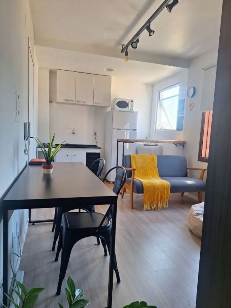Apartamento à venda com 1 quarto, 32m² - Foto 1