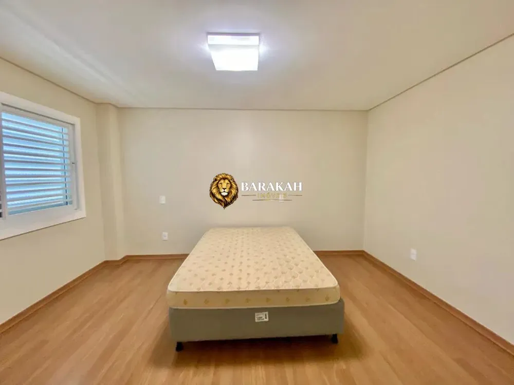 Casa, 7 quartos, 425 m² - Foto 7