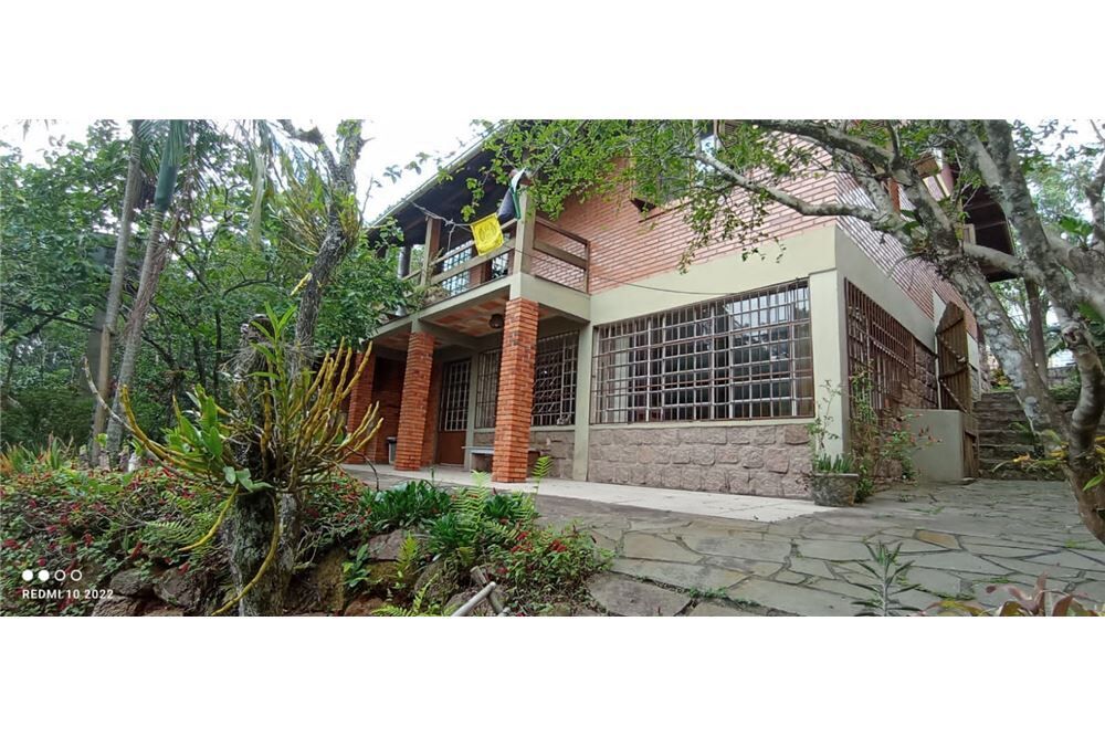 Casa à venda com 2 quartos, 210m² - Foto 3
