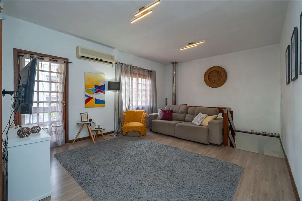 Casa, 4 quartos, 300 m² - Foto 4