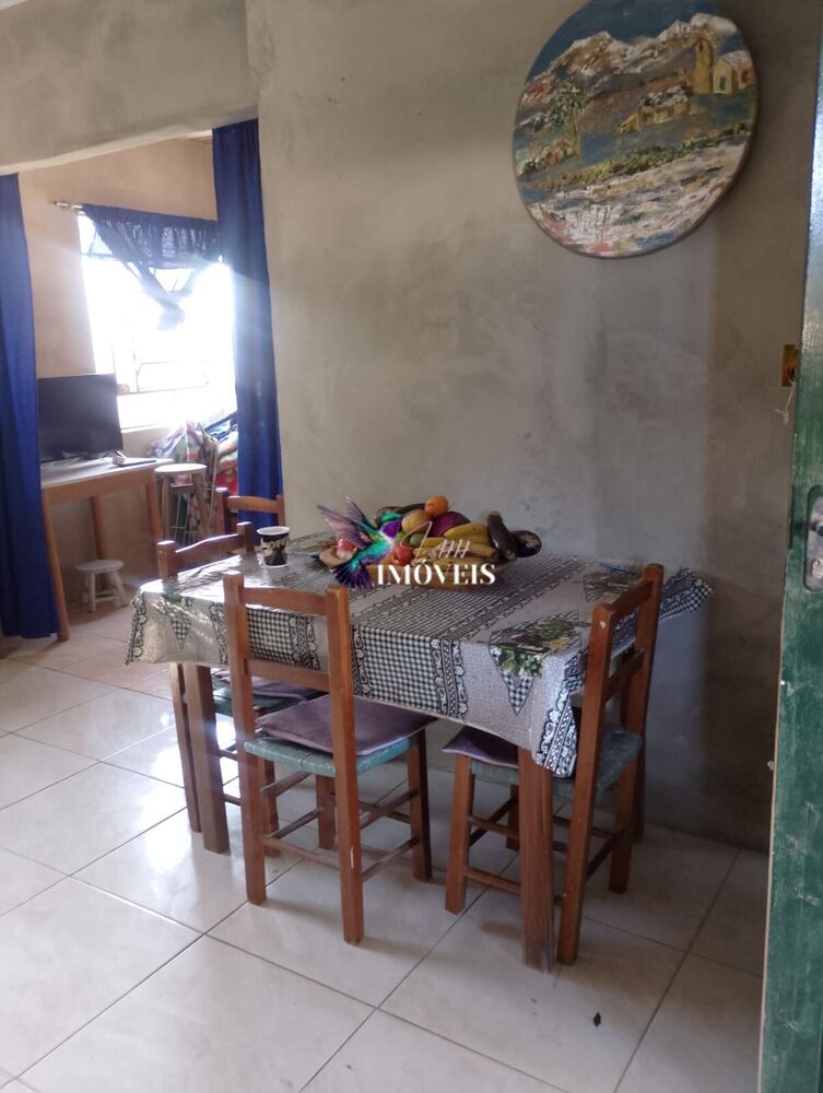 Casa, 2 quartos, 300 m² - Foto 1
