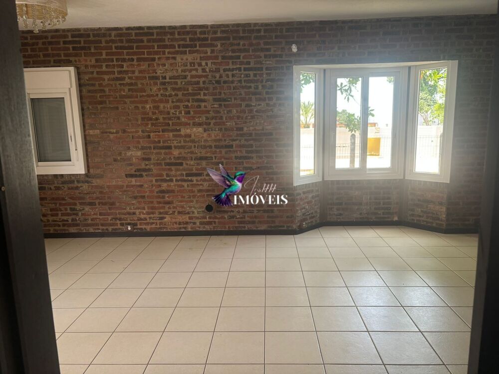Casa à venda com 3 quartos, 126m² - Foto 5