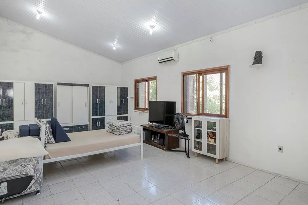 Casa, 3 quartos, 250 m² - Foto 10