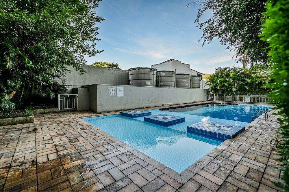 Apartamento à venda com 2 quartos, 51m² - Foto 4