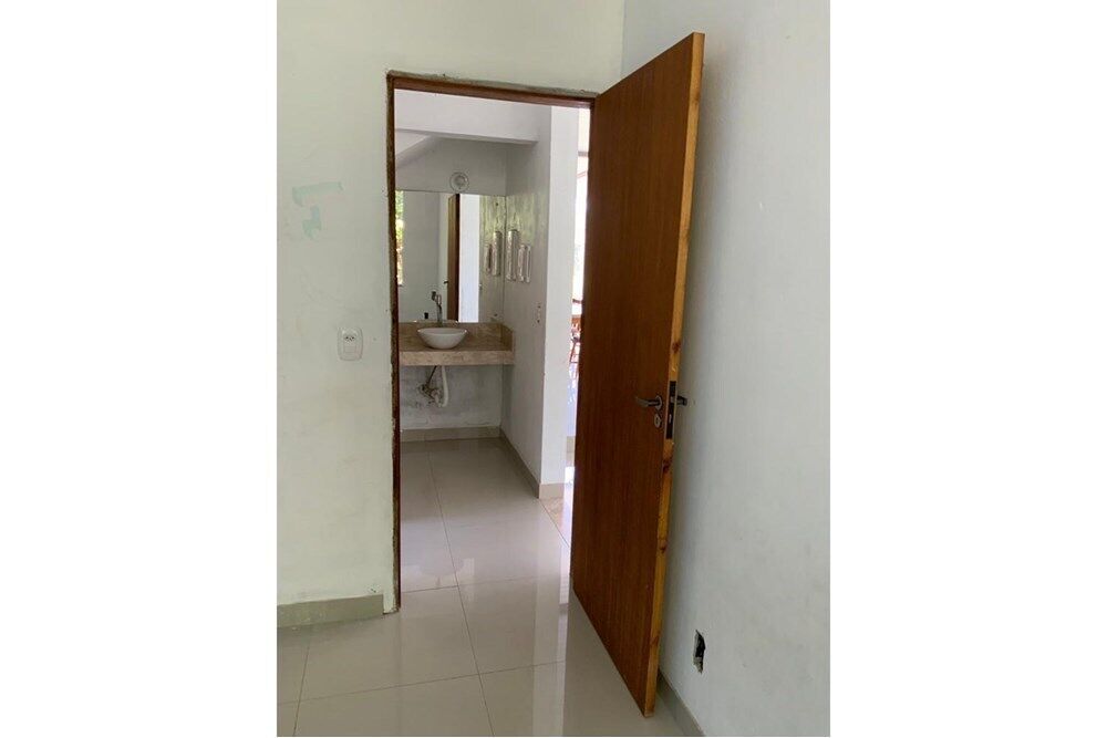 Casa à venda com 5 quartos, 360m² - Foto 3