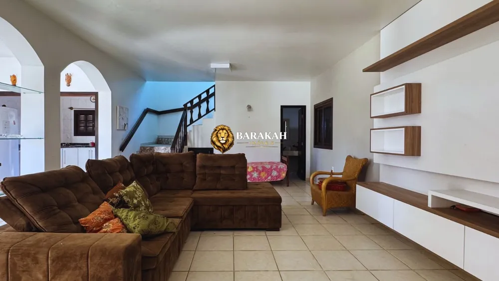 Casa, 4 quartos, 277 m² - Foto 2