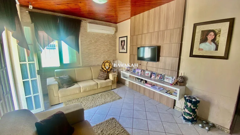Casa, 3 quartos, 187 m² - Foto 2