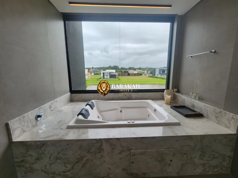Casa, 4 quartos, 420 m² - Foto 1