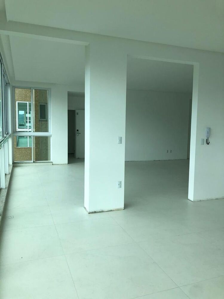 Apartamento, 4 quartos, 193 m² - Foto 1