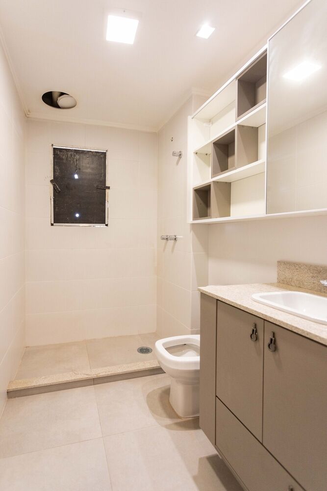Apartamento à venda com 3 quartos, 291m² - Foto 3