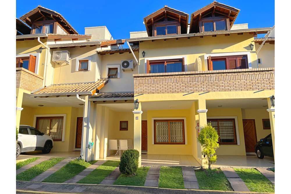 Casa de Condomínio à venda com 3 quartos, 186m² - Foto 1