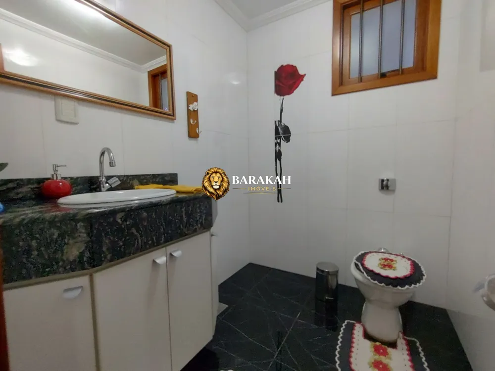 Casa, 3 quartos, 219 m² - Foto 10