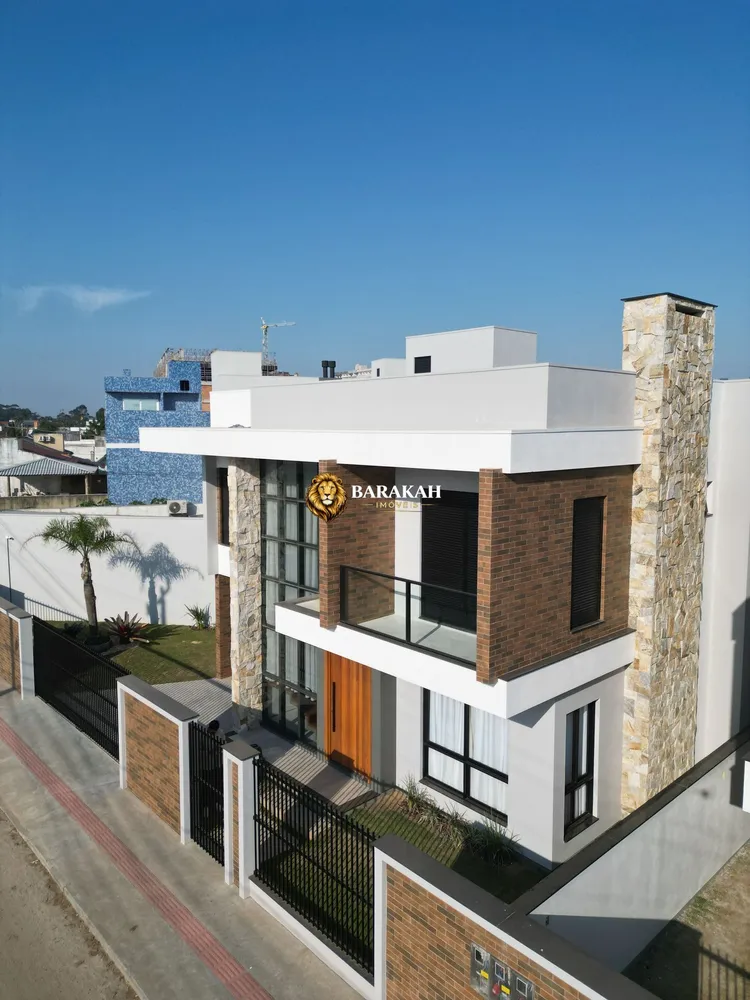 Sobrado, 3 quartos, 185 m² - Foto 1