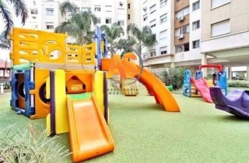 Apartamento à venda com 2 quartos, 70m² - Foto 2