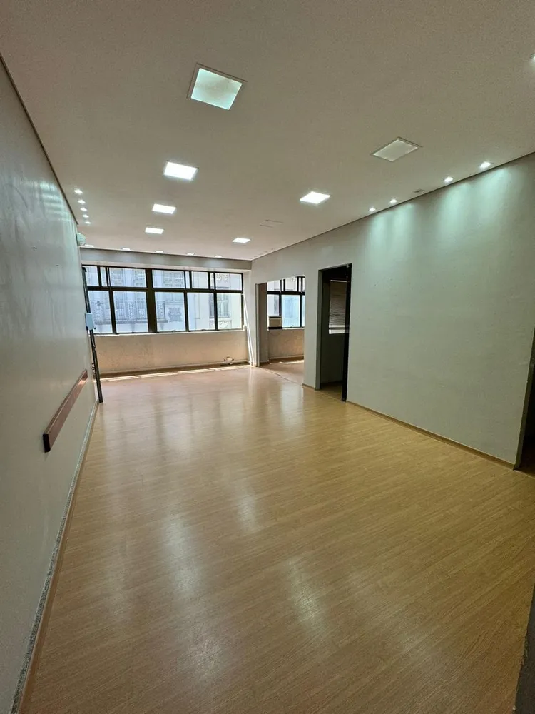 Sala-Conjunto, 195 m² - Foto 1