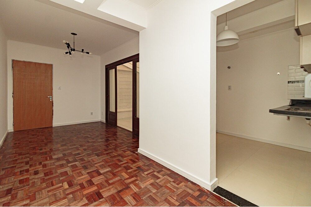 Apartamento à venda com 1 quarto, 61m² - Foto 4