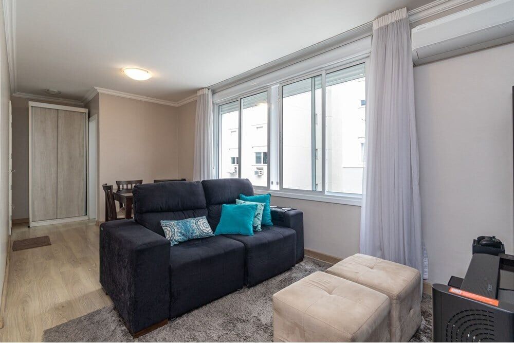 Apartamento à venda com 2 quartos, 85m² - Foto 1