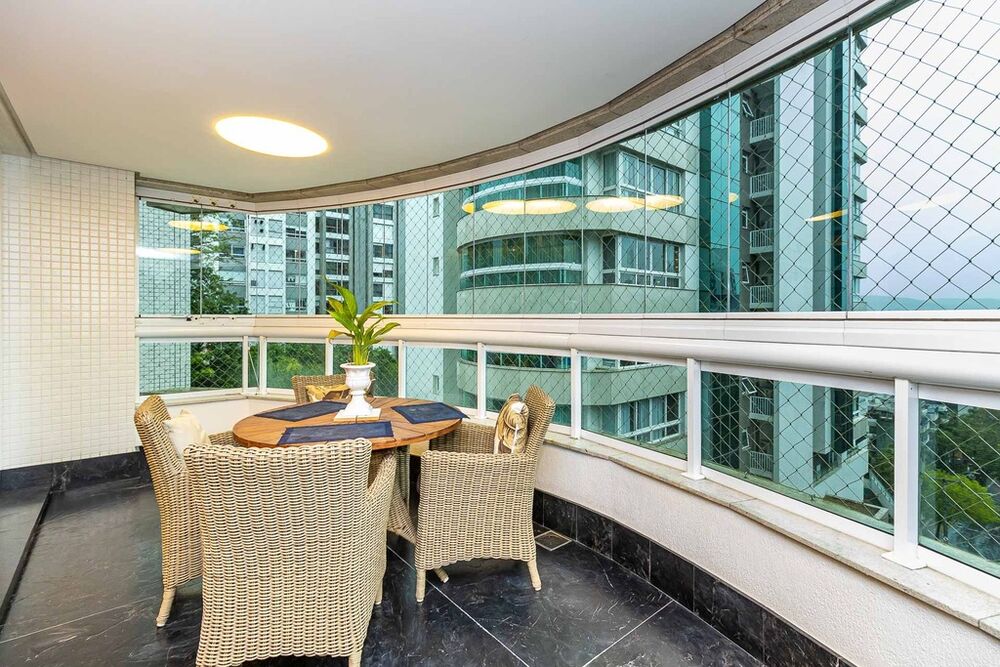 Apartamento, 3 quartos, 223 m² - Foto 2