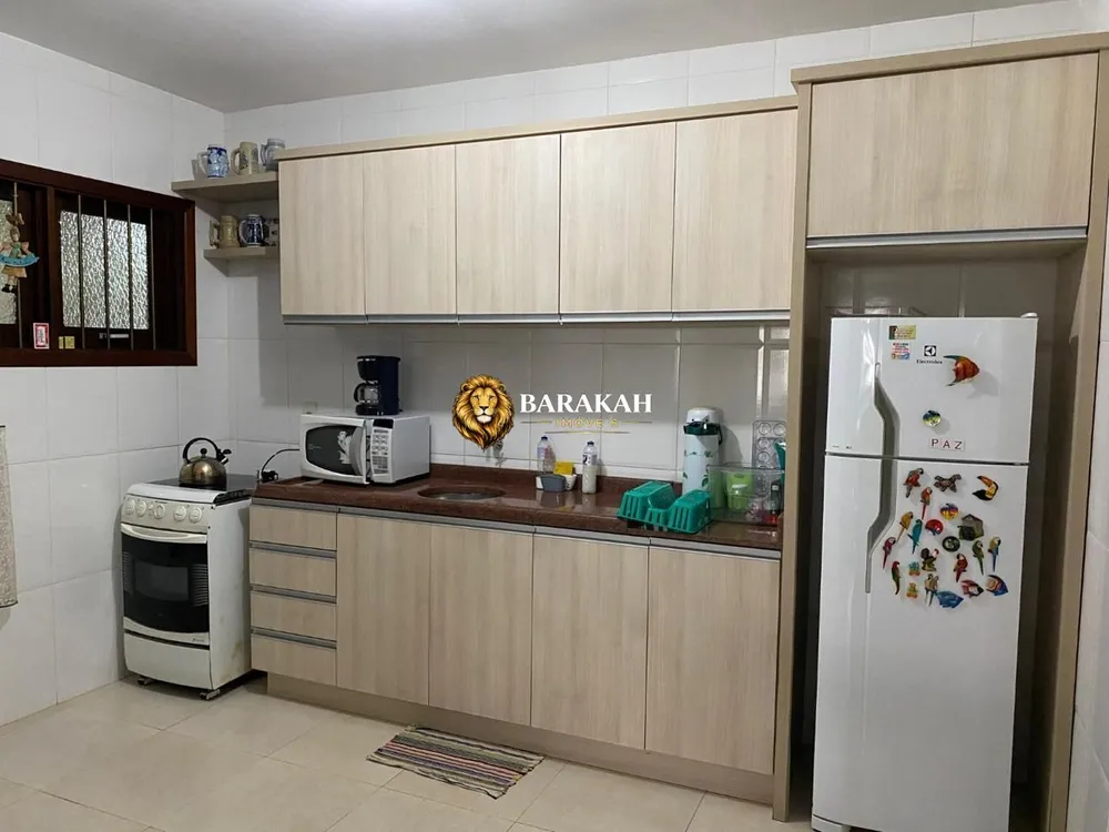 Casa, 3 quartos, 280 m² - Foto 3