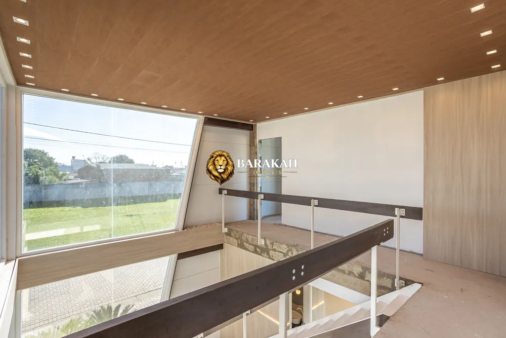 Casa, 3 quartos, 235 m² - Foto 3