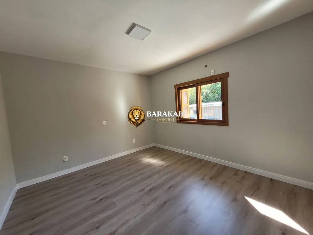 Casa, 4 quartos, 270 m² - Foto 8