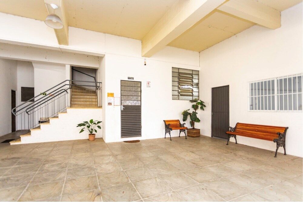 Apartamento à venda com 2 quartos, 67m² - Foto 4