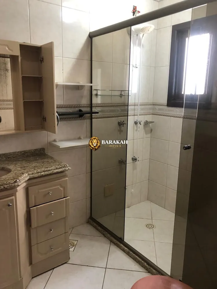 Casa, 3 quartos, 378 m² - Foto 1