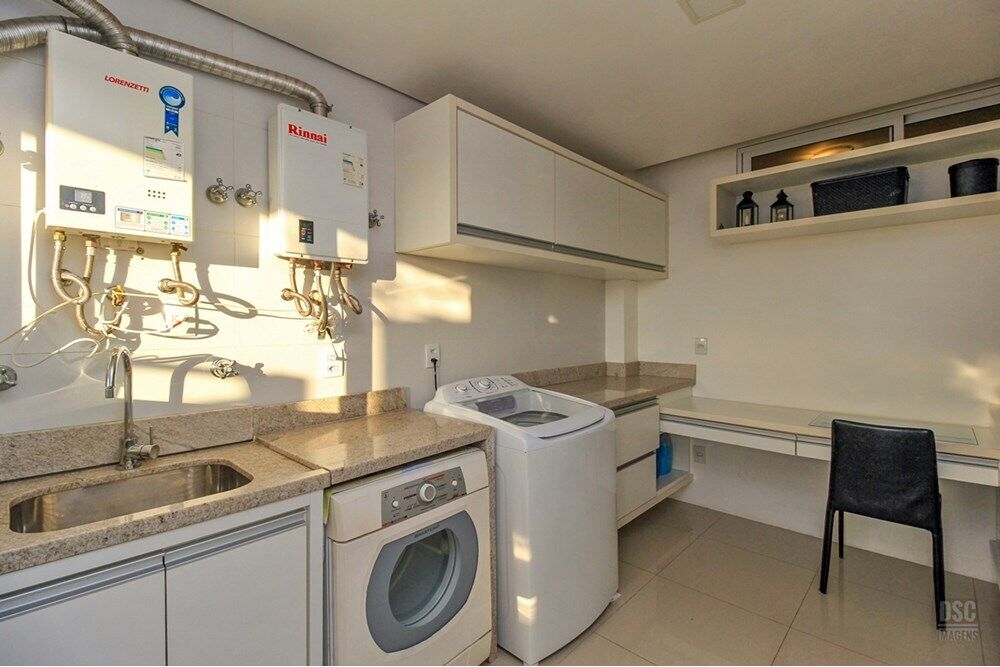 Casa de Condomínio à venda com 4 quartos, 620m² - Foto 4