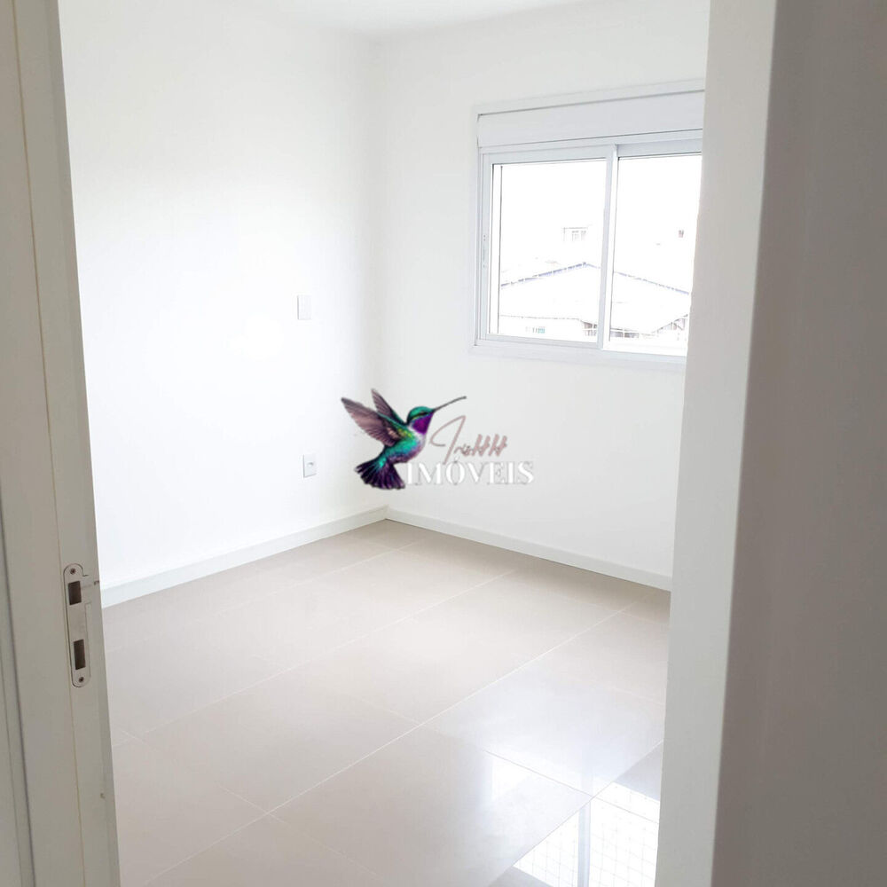 Casa à venda com 2 quartos, 70m² - Foto 13