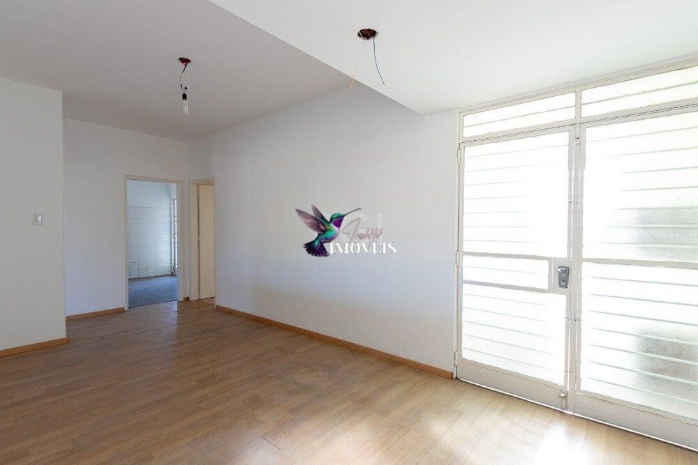 Casa à venda com 3 quartos, 174m² - Foto 9