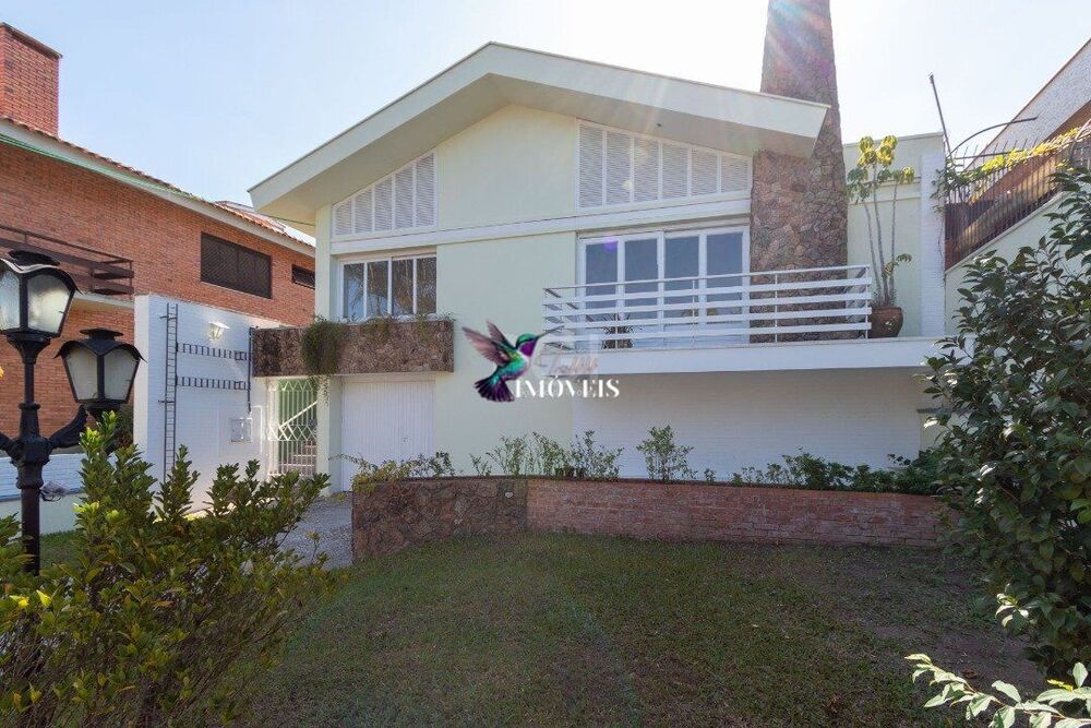 Casa à venda com 3 quartos, 174m² - Foto 1