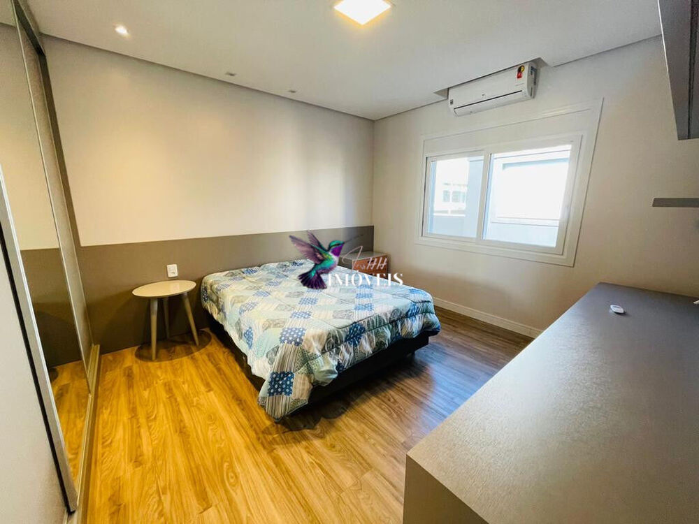 Casa à venda com 5 quartos, 441m² - Foto 3