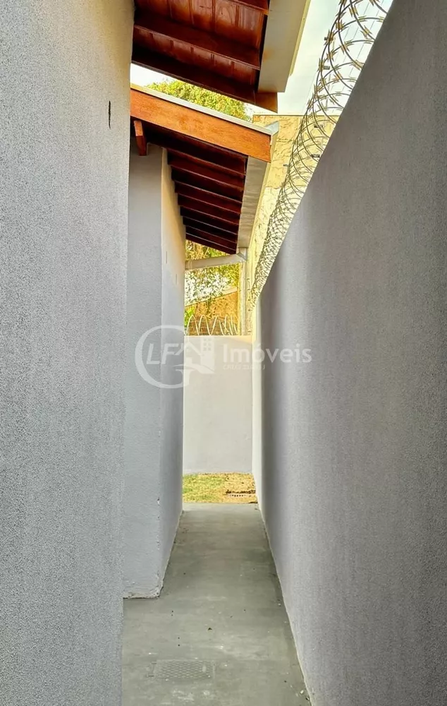 Casa à venda com 2 quartos, 125m² - Foto 7