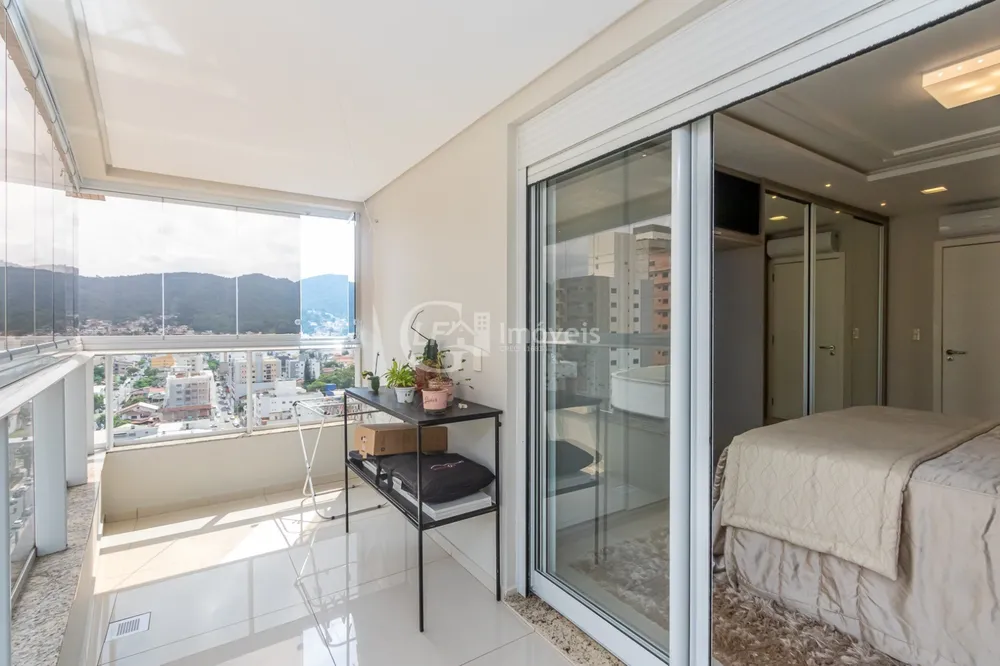 Cobertura, 4 quartos, 215 m² - Foto 5