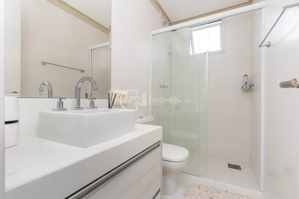 Cobertura, 4 quartos, 215 m² - Foto 2