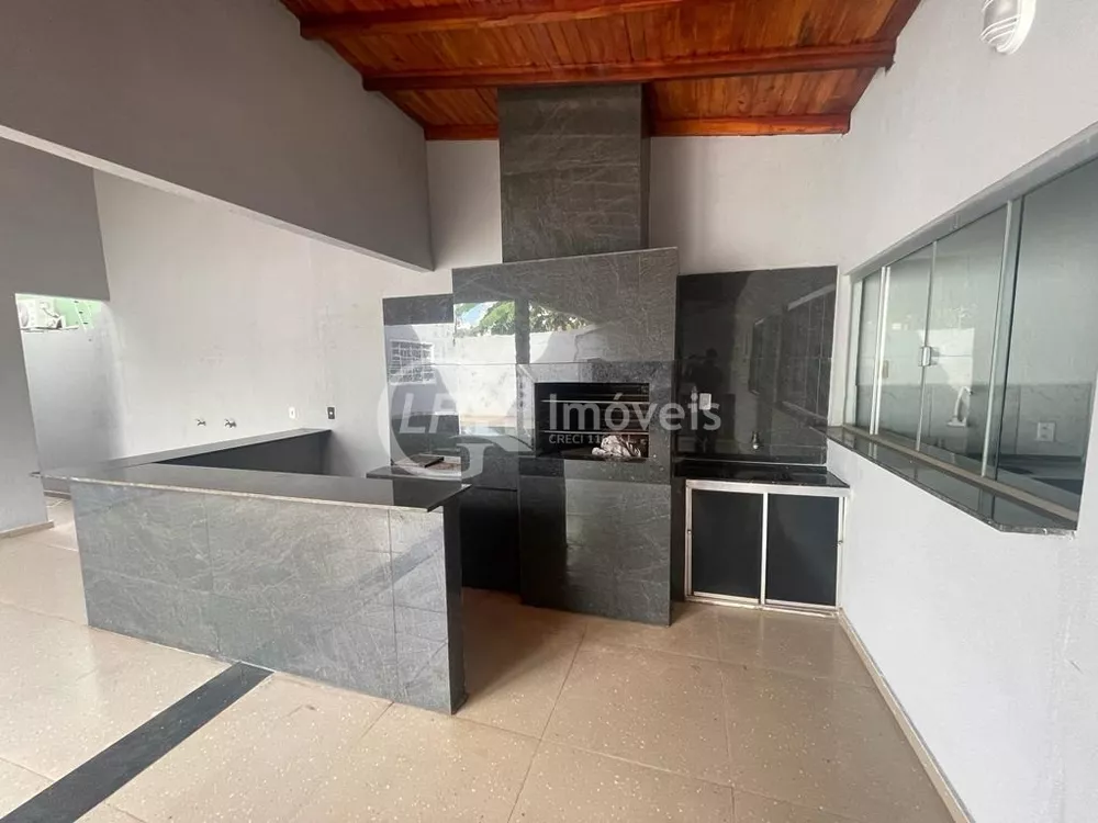 Casa, 4 quartos, 360 m² - Foto 2