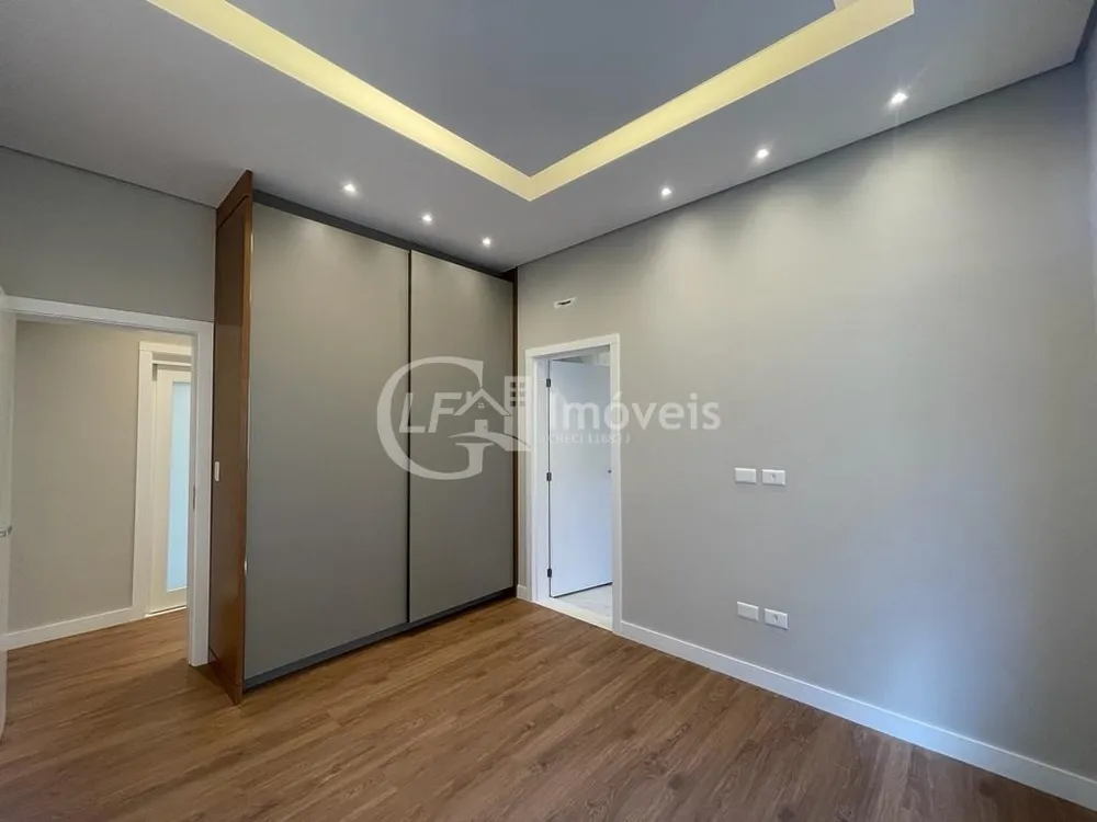 Casa, 3 quartos, 234 m² - Foto 11