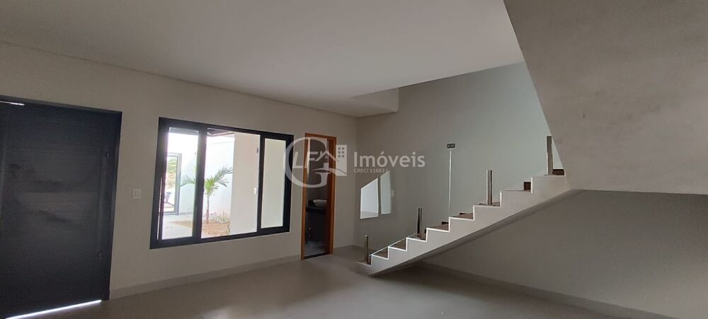 Casa, 3 quartos, 202 m² - Foto 3