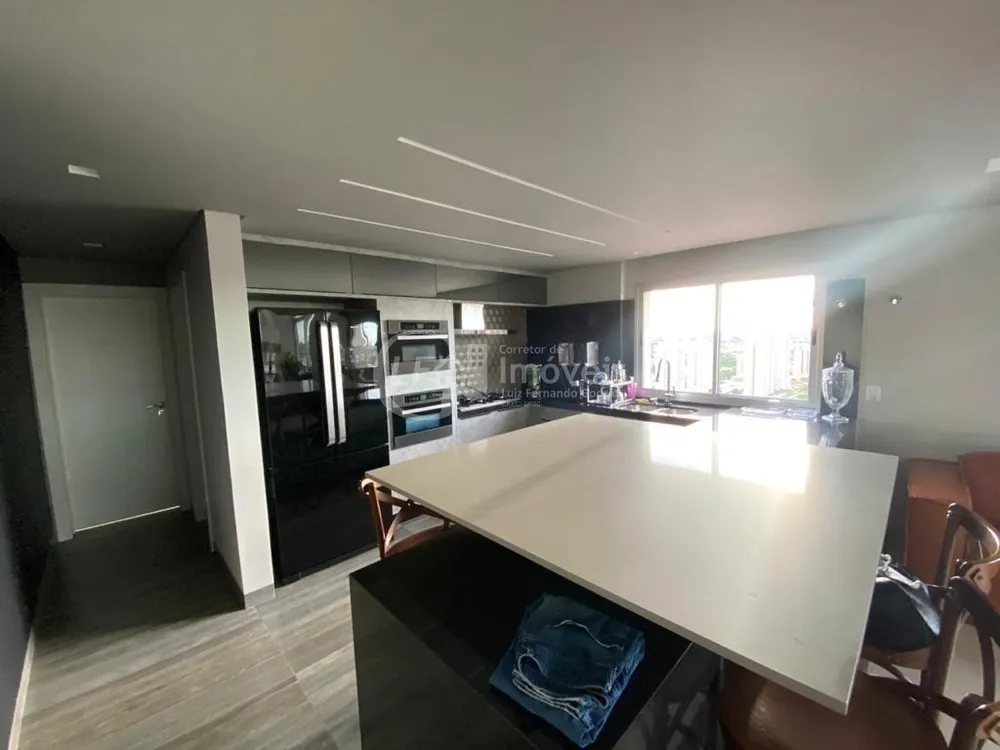 Apartamento, 3 quartos, 210 m² - Foto 15