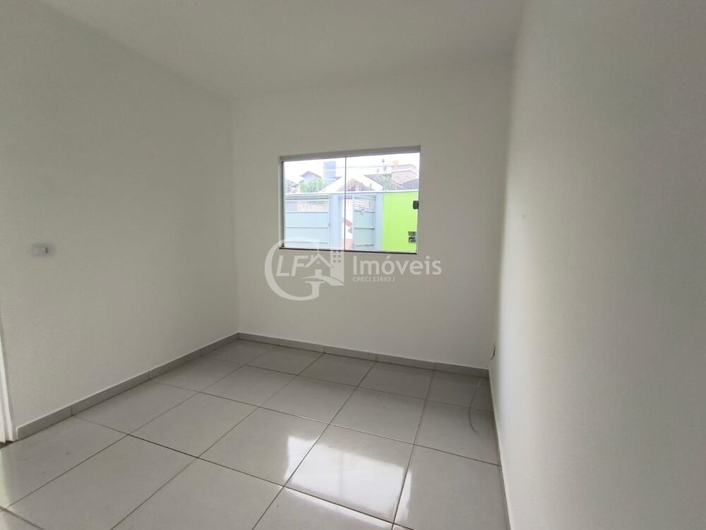 Casa para alugar com 2 quartos, 60m² - Foto 2