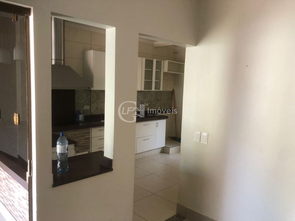 Casa à venda e aluguel com 3 quartos, 150m² - Foto 13