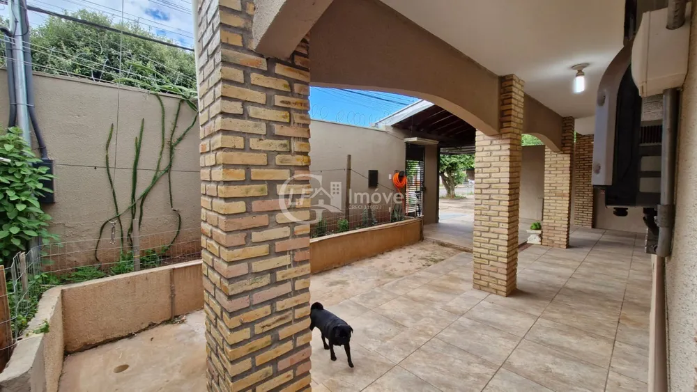 Casa, 3 quartos, 330 m² - Foto 2