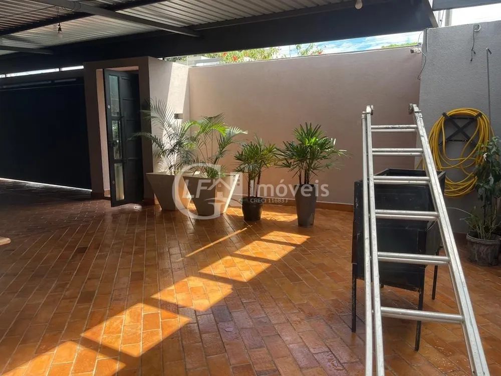 Casa, 3 quartos, 360 m² - Foto 2