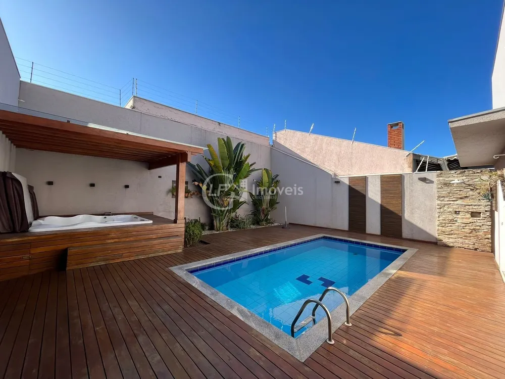 Casa, 3 quartos, 360 m² - Foto 20